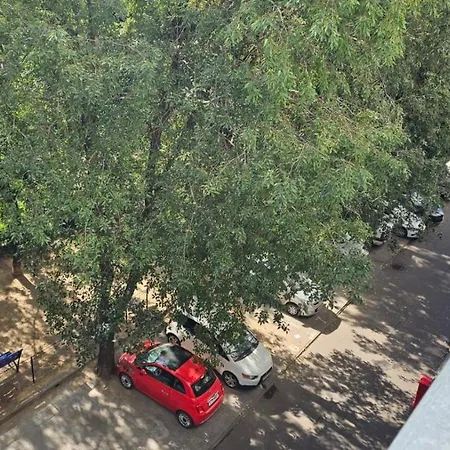 Cosy 2 Rooms Apartment In The Center Of The City Bucarest Esterno foto