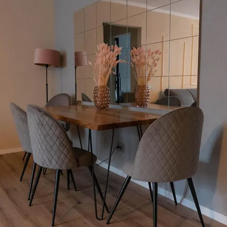 Cosy 2 Rooms Apartment In The Center Of The City Bucarest Esterno foto